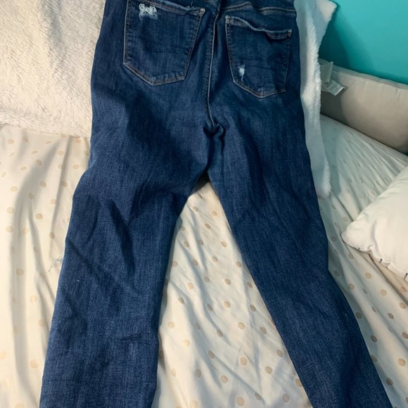 American Eagle Dark Wash Jeans - Picture 3 of 3